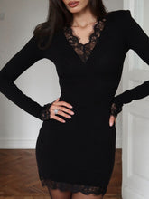 Lace Trim Bodycon Mini Dress