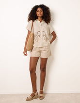 Broidered Hem Short Sleeve Shirt
