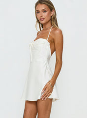 Avabelle Halter Mini Dress Champagne