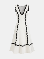 Contrast Scalloped Trim Sleeveless Midi Dress