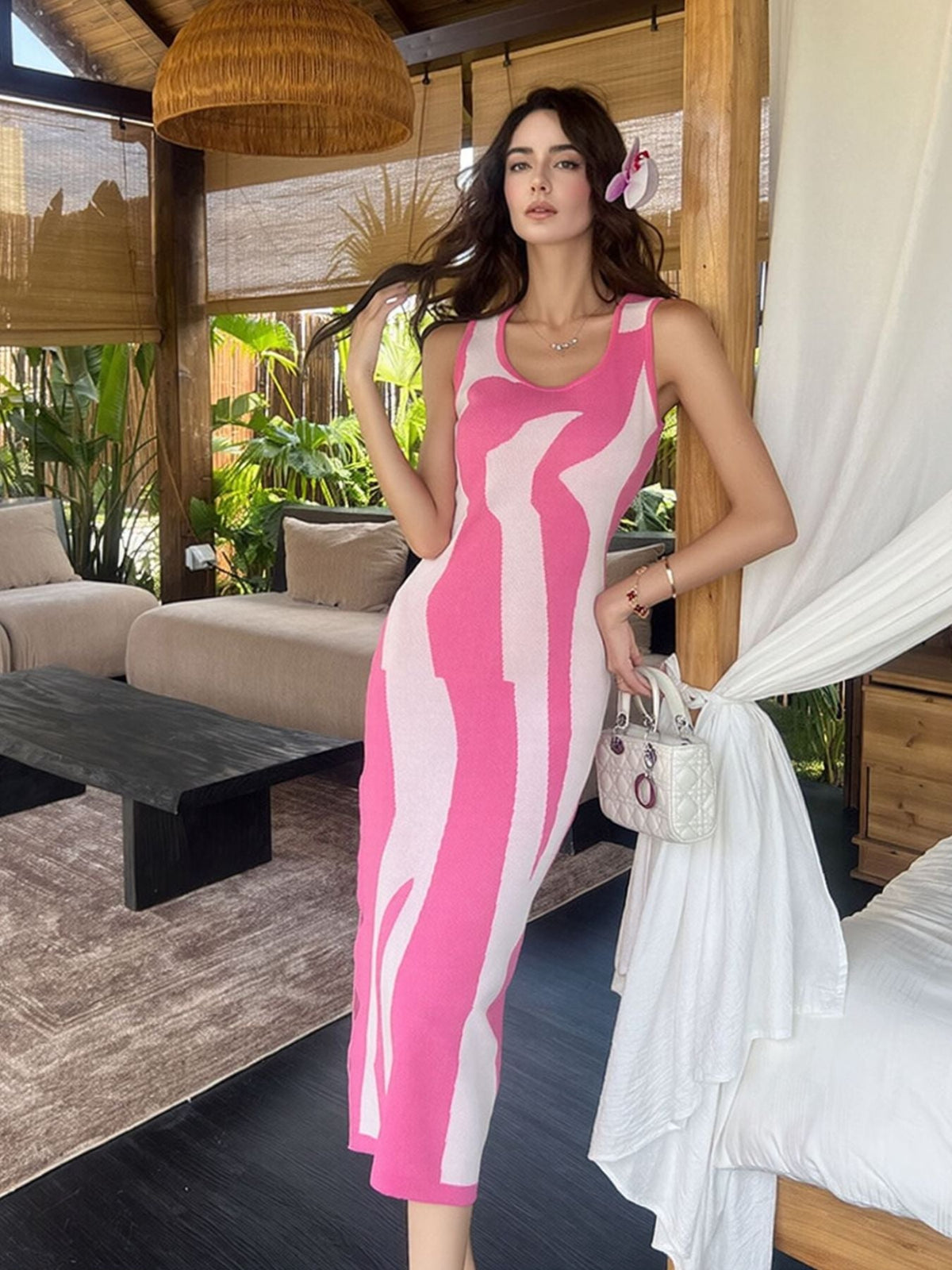 Contrast Sleeveless Bodycon Midi Dress