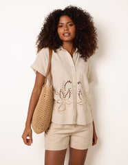 Broidered Hem Short Sleeve Shirt
